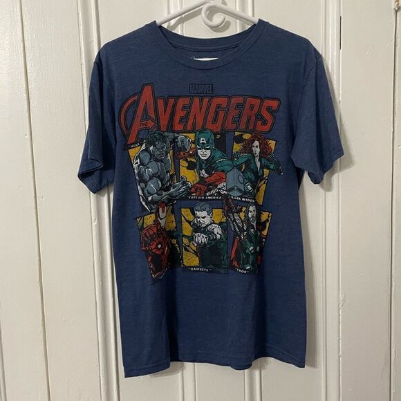 Marvel Avengers t shirt  - Picture 1 of 6